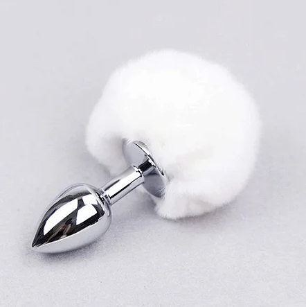 Plug Anal com pompom de pelúcia